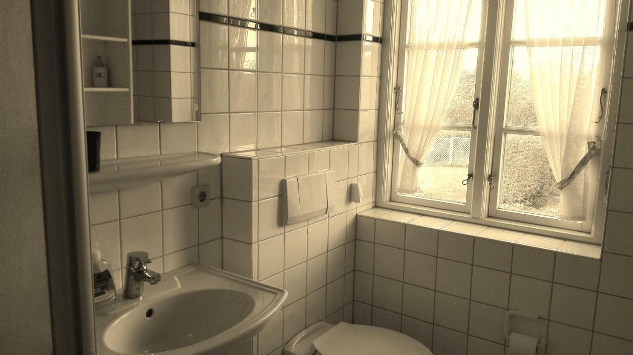 Ferienwohnungen Und Haushaelfte Friesland Midlum  Ngoại thất bức ảnh